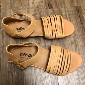 SoftWalk Women's Tan Woven Strap Comfort Sandals